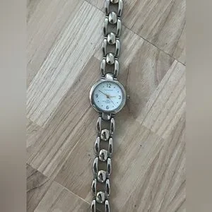 Chariot Ladies Watch Two Tone Stainless Link Bracelet White Dial Chariot | Accessories | Chariot Ladies Watch Two Tone  main image 2